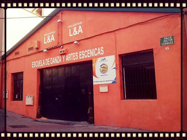 ESCUELA DE DANZA TRINIDAD ARTIGUEZ