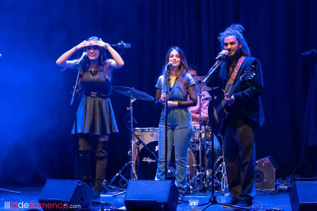 Elena Salguero & Aury Salazar & Lin Cortés