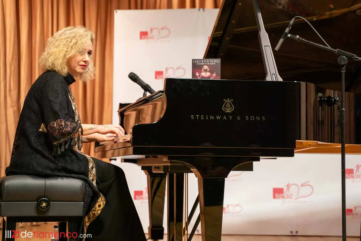 Laura de los Ángeles, la pianista que traduce a Alejandro Sanz al lenguaje del flamenco